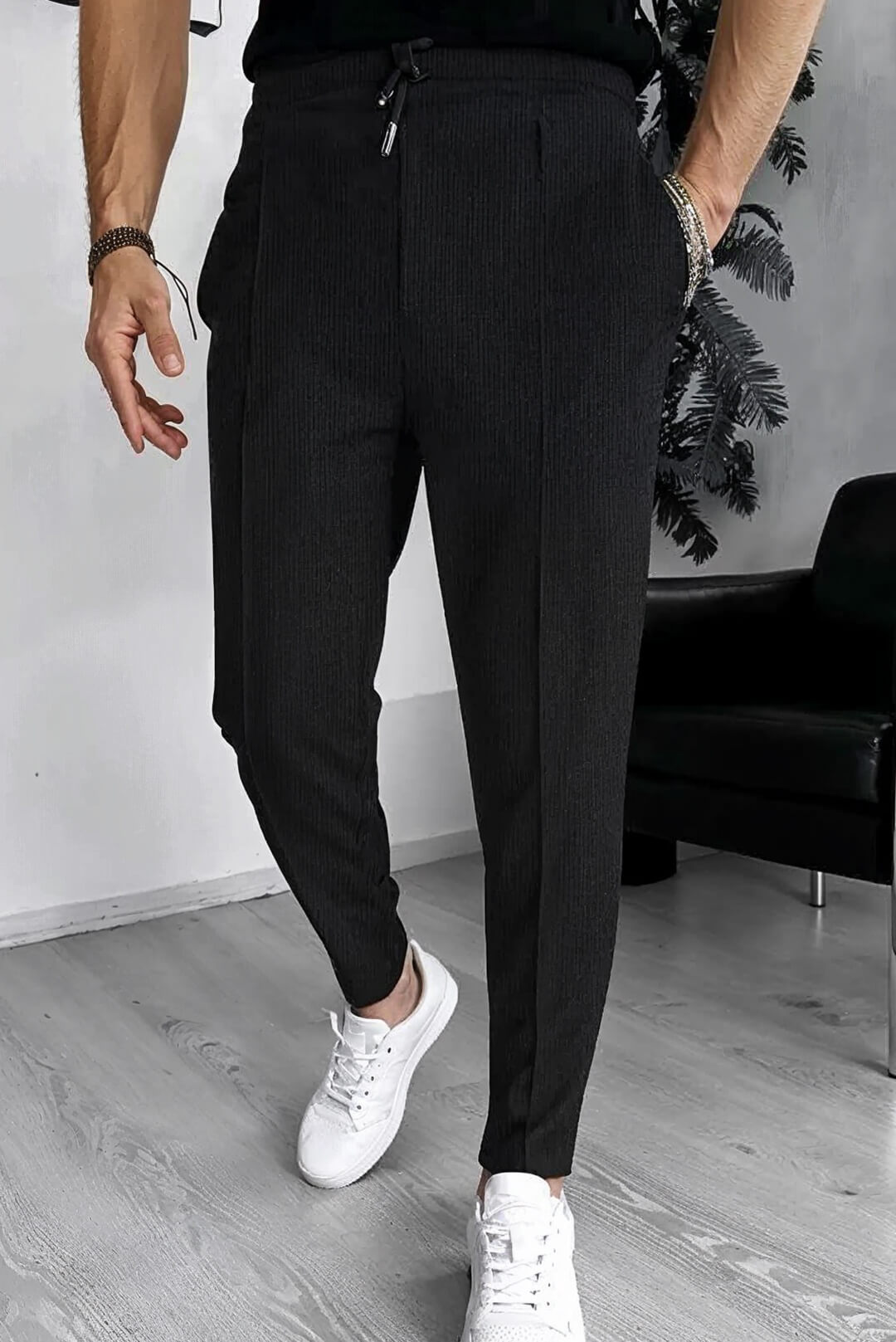 Franco: Textured Slim Joggers