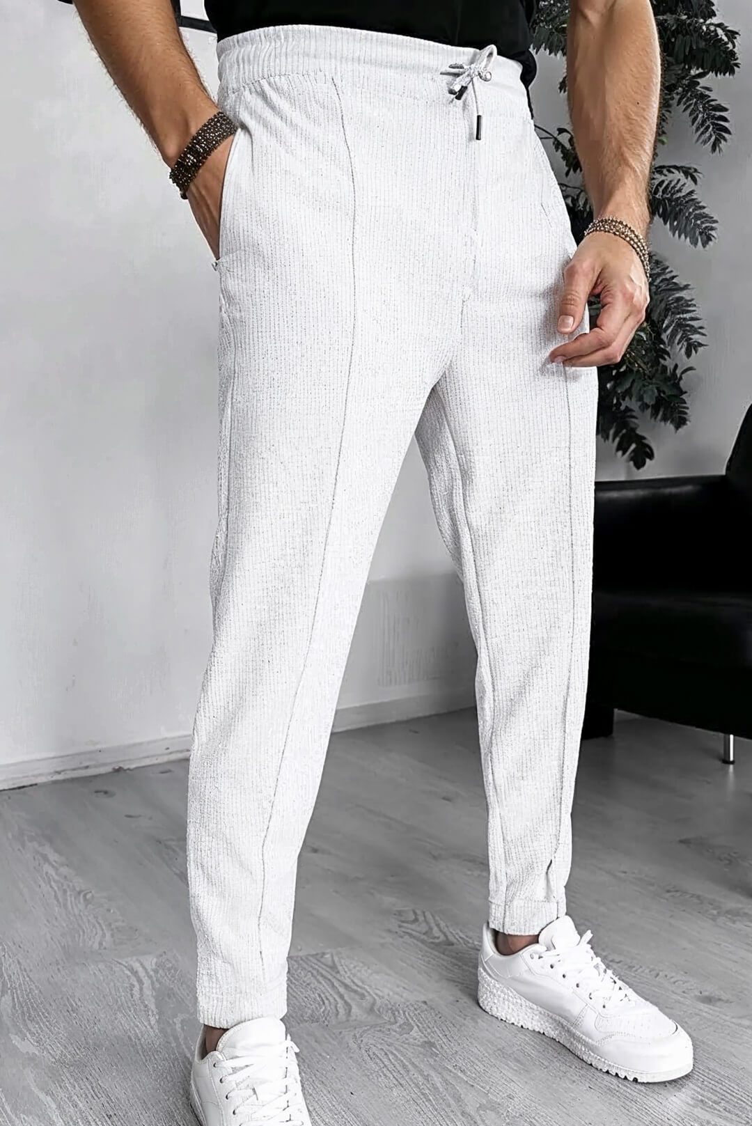 Franco: Textured Slim Joggers